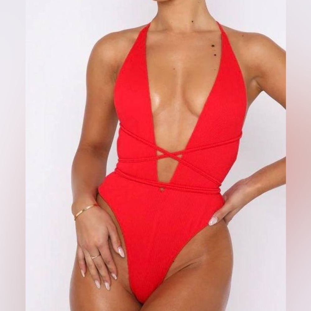 White Fox Summer Songs One Piece - Red Rib